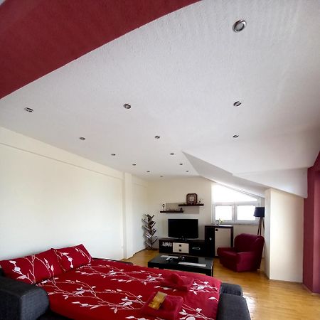 Ps Apartments - Peshtani Pestani Bilik gambar