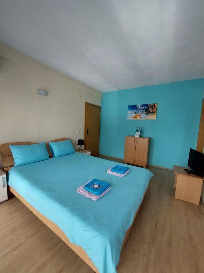 Ps Apartments - Peshtani Pestani Luaran gambar