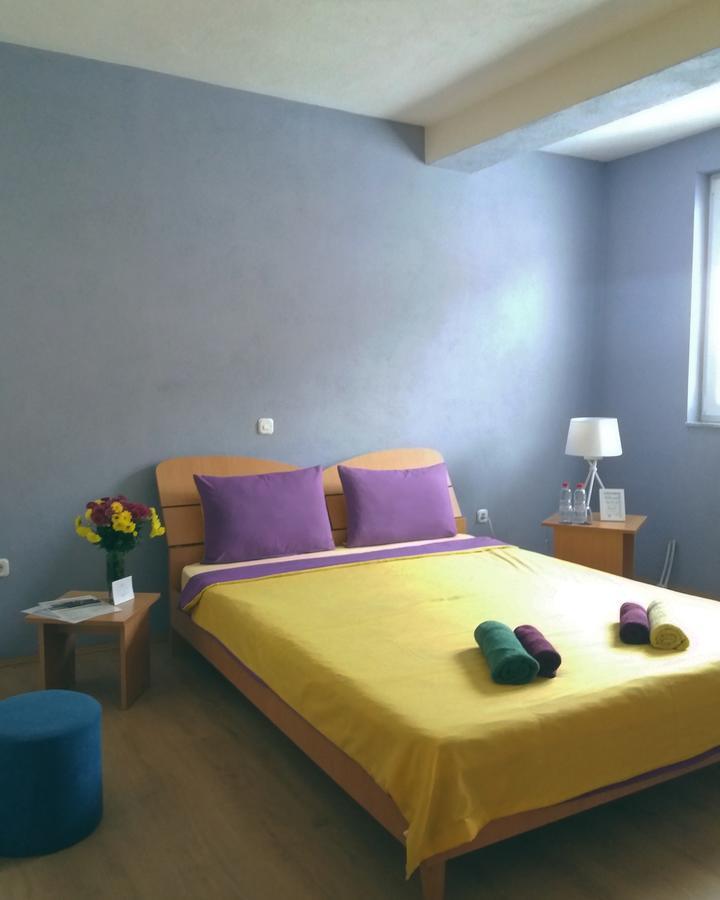 Ps Apartments - Peshtani Pestani Luaran gambar